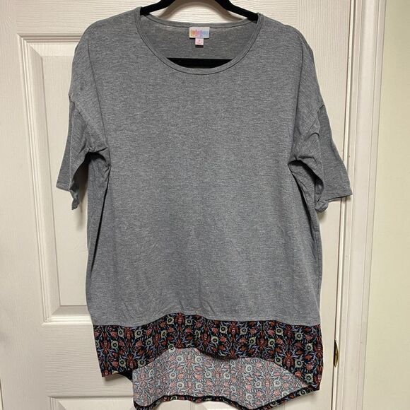 Lularoe Irma tunic S  - Picture 1 of 6
